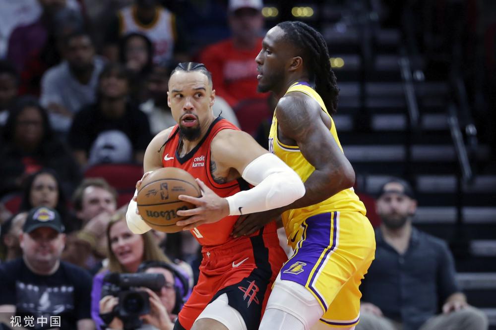 相较之下 相较之下