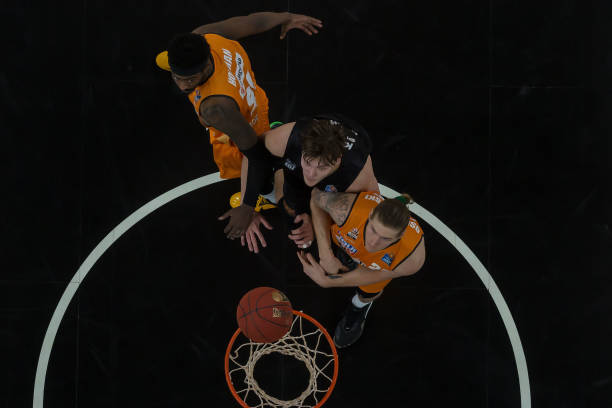 广东宏远的 广东宏远的